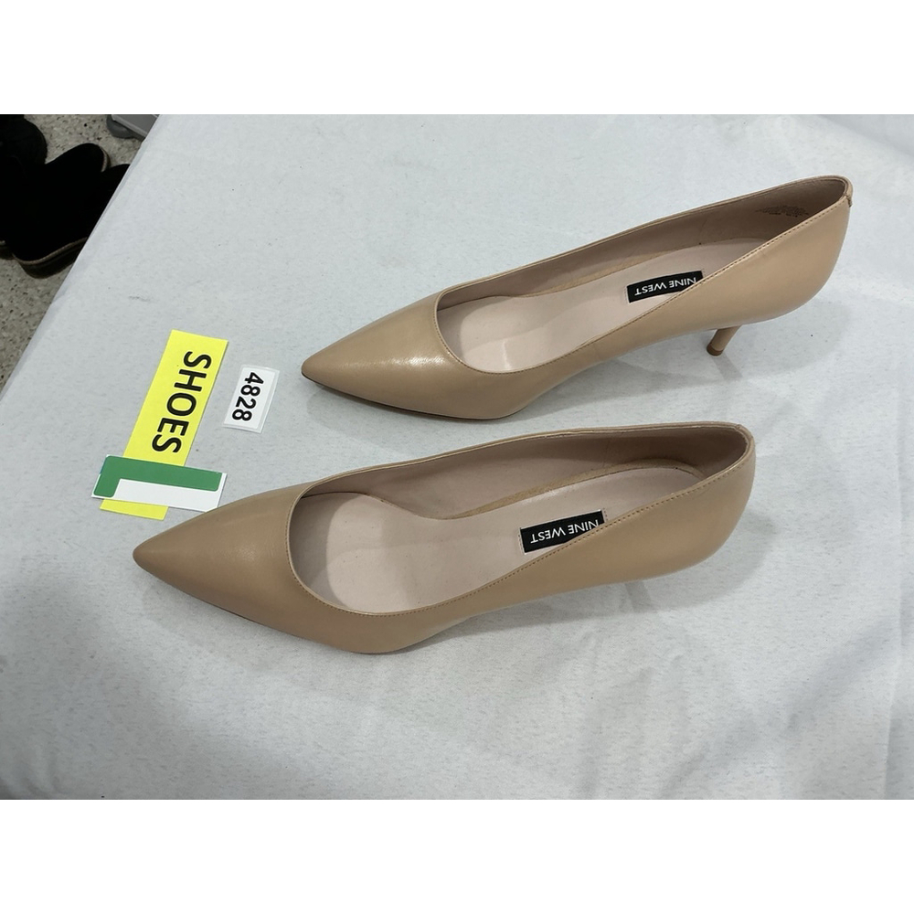 Nine West Women's Nude Pointed-Toe Leather Pumps - Picture 3 of 9